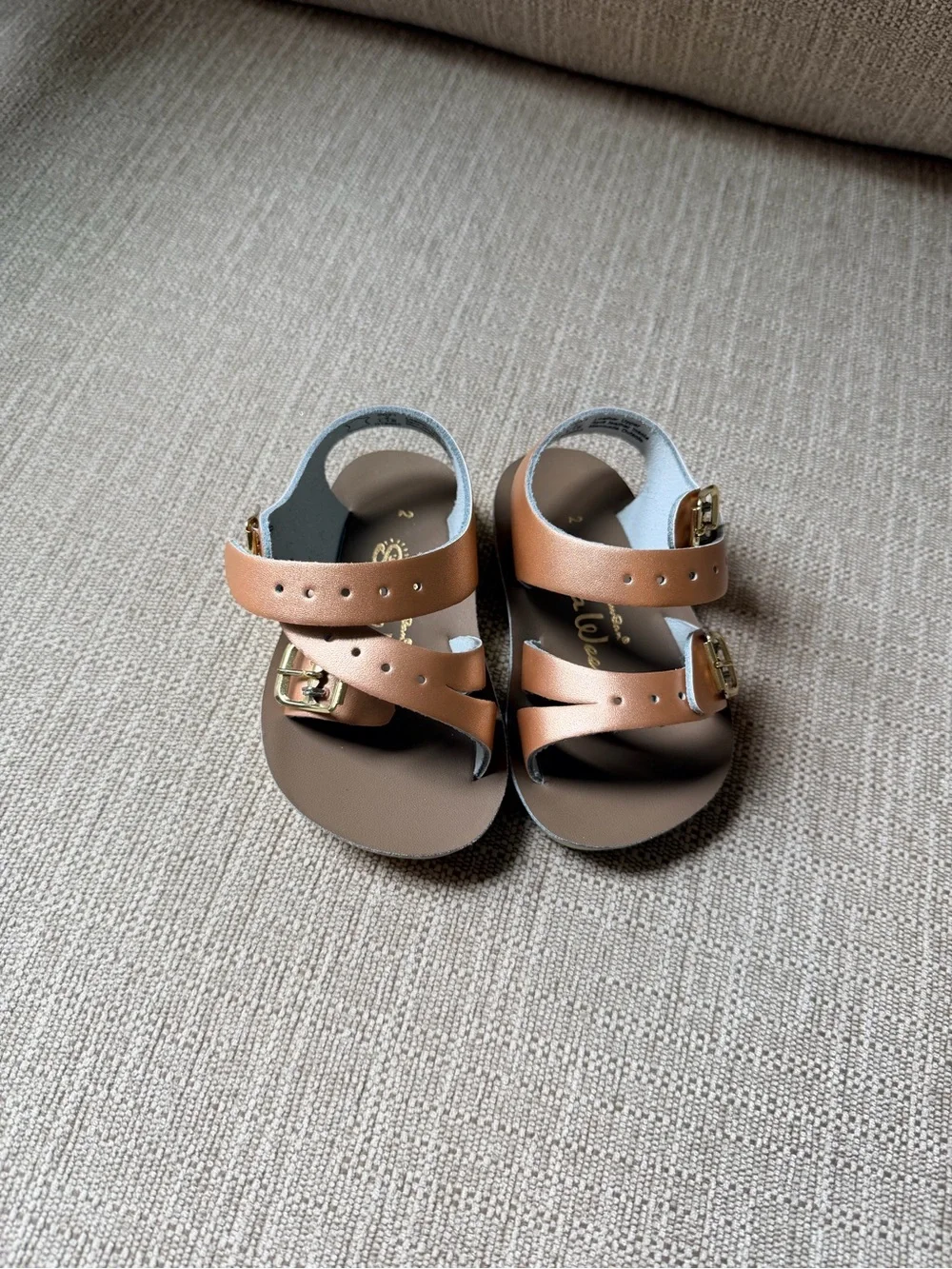 Kids Adjustable Pink Metallic Buckle Sandals